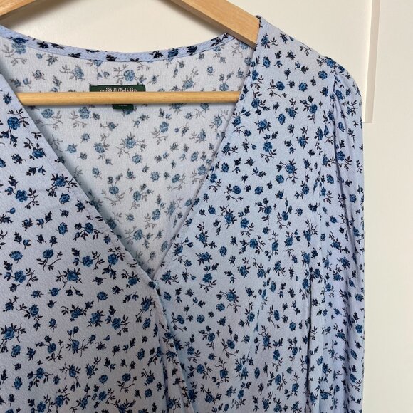Wild Fable Target Light Blue Floral A-Line Faux Wrap Dress Size Medium - Picture 4 of 11